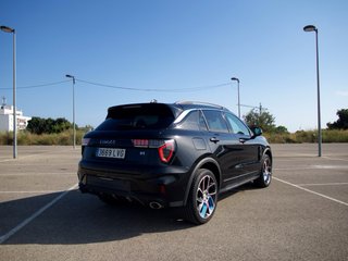 LYNK & CO 01 2022