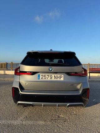 BMW iX1 2023