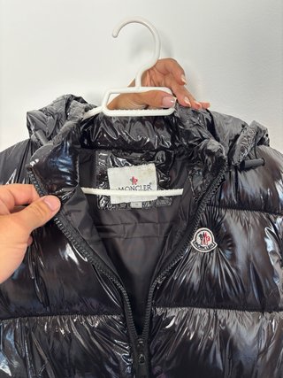 Chaleco Moncler Negro con Capucha