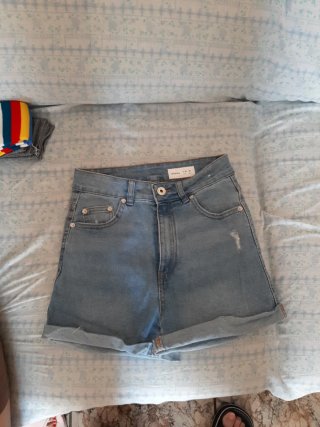 Shorts vaqueros desgastados talla S-M
