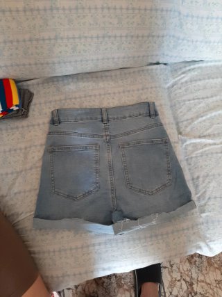 Shorts vaqueros desgastados talla S-M