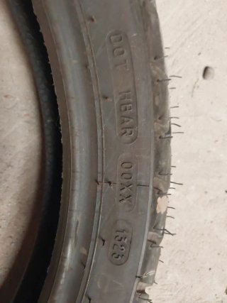 120 70 R19 m/c 60v