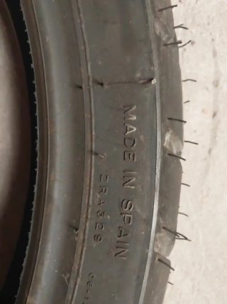120 70 R19 m/c 60v