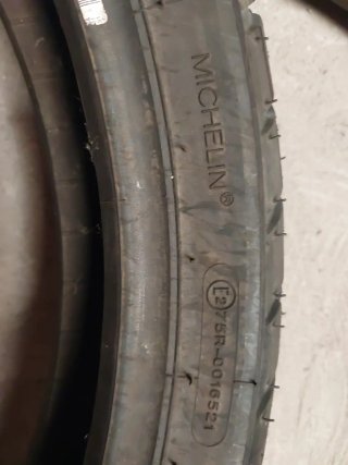 120 70 R19 m/c 60v