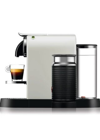 Cafetera de cápsulas Nespresso a mitad de precio