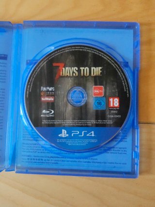 7 Days to Die PS4 (PlayStation 4)
