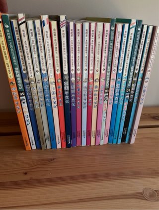 23 libros de cómic infantil en chino – 寻宝记