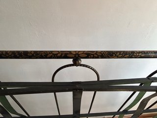 Estructura cama hierro forjado antigua plegable.