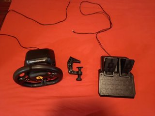 Volante Thrustmaster Ferrari T98