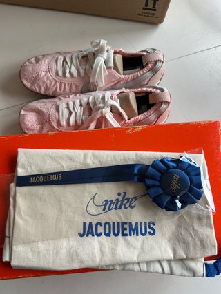 Nike x Jacquemus Rosas
