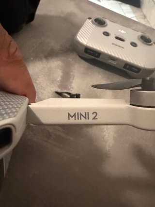 Dron DJI Mini 2