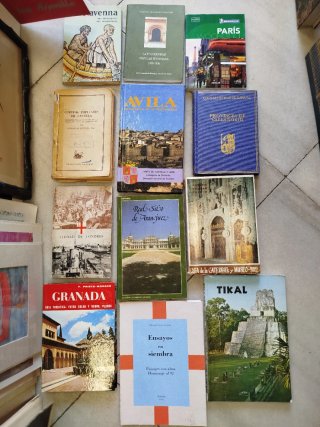 ÁVILA. Patrimonio de la Humanidad y más l. de viaj