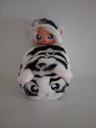 Muñeca Na Na Na Surprise Bianca Bengal