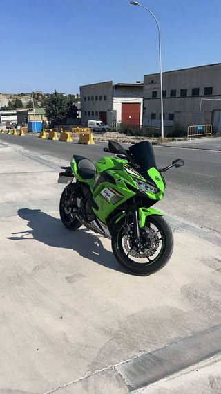 Kawasaki Ninja 650 2025 Verde