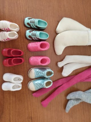 Lote zapatos Barbie. No originales.