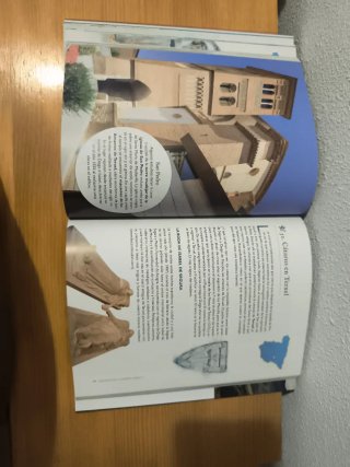 LIBRO "DESTINOS DE LA ESPAÑA MÁGICA"