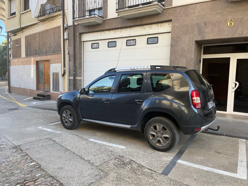 Dacia Duster 2014 - foto 1
