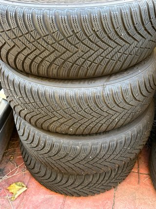 4 ruedas nieve Hankook para Renault casi nuevas