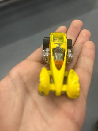 Coche Hot Wheels 1999 Amarillo