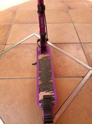Patinete infantil morado