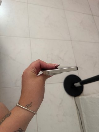 iPhone 15 Pro Max 256GB Titanio Blanco - Impecable