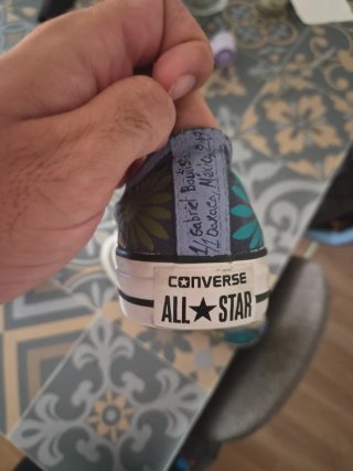 Converse Edic Limitada pintadas a  mano en Oaxaca