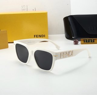 Gafas de sol blancas y dorado, alta calidad