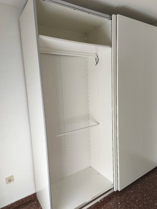 Armario ropero blanco de madera