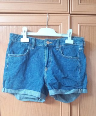 Pantalón vaquero corto azul