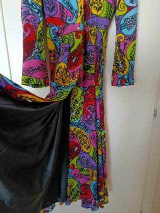 Abito lungo fantasia paisley