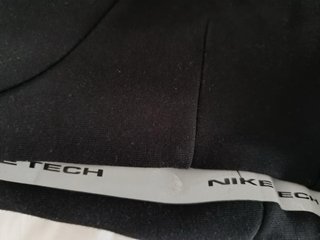 Pantalones Nike Tech Fleece Negros