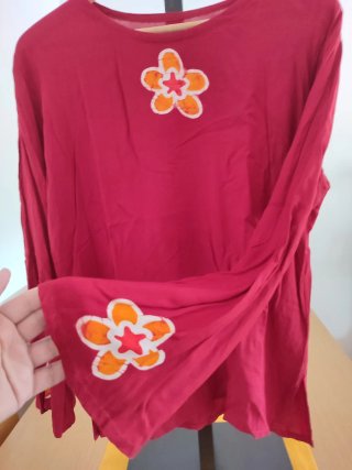 Camiseta manga larga mujer flor