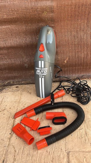 Aspiradora Auto Black & Decker 12V