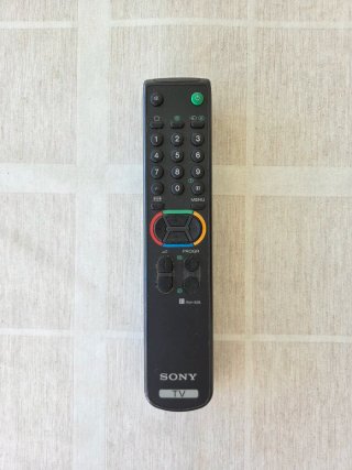 Televisor Sony Trinitron (Modelo KV-14M1E)