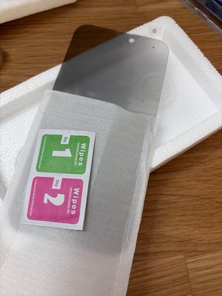 3 Fundas y protector anti espias iPhone 16 Plus