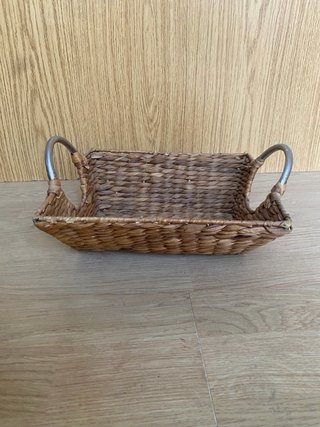 Cesta Mimbre con Asas Metálicas