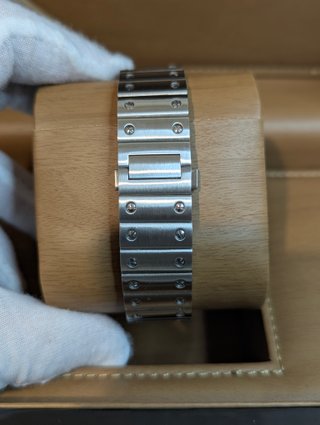 Reloj Seiko Mod Santos Blanco, Azul Marino y Rojo