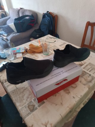 Zapatillas Skechers ArchFit Negras Talla 41