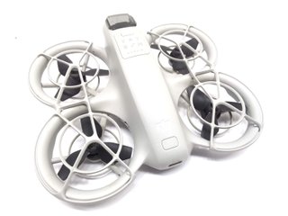 E64896-0 DRON CON CÁMARA DJI NEO
