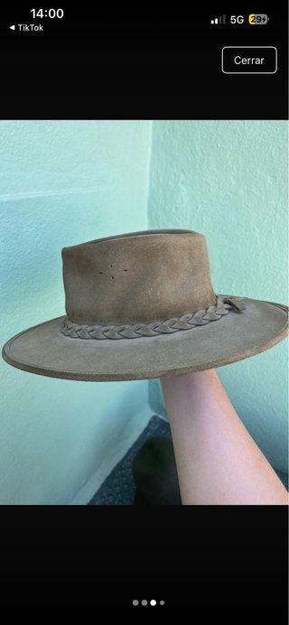 Sombrero de piel auténtica