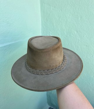 Sombrero de piel auténtica
