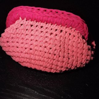 Clutch fucsia uncinetto