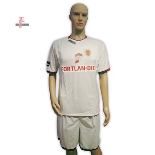 Reggiana 2010/11 - Away (2nd V) Jersey & Shorts