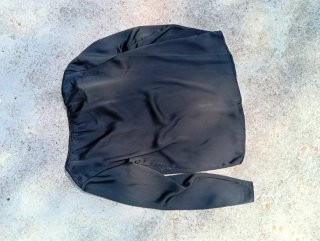 Blusa negra Mango