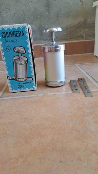Churrera Bernar con moldes