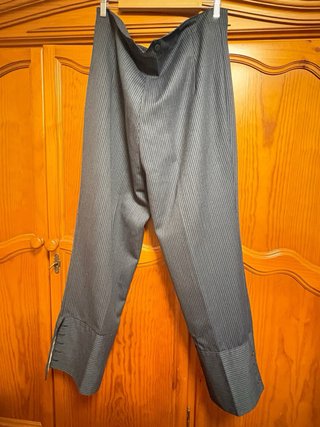 Traje corto gris