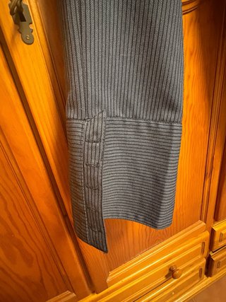 Traje corto gris