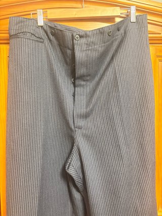 Traje corto gris