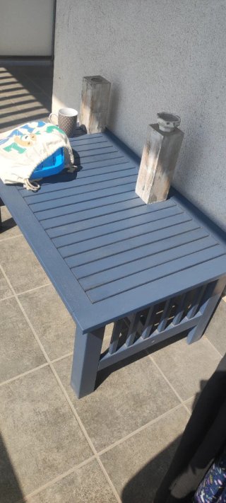 Mesa y banqueta de jardín de madera maciza