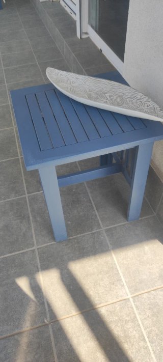 Mesa y banqueta de jardín de madera maciza